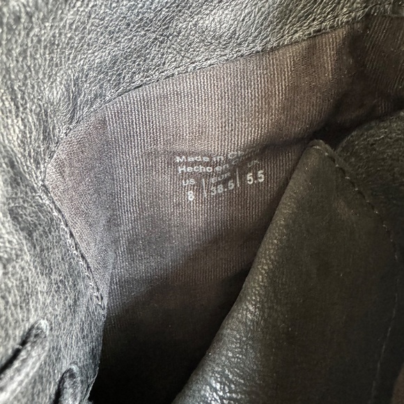 zip up heeled booties 🐈‍⬛🌙 - Picture 7 of 7